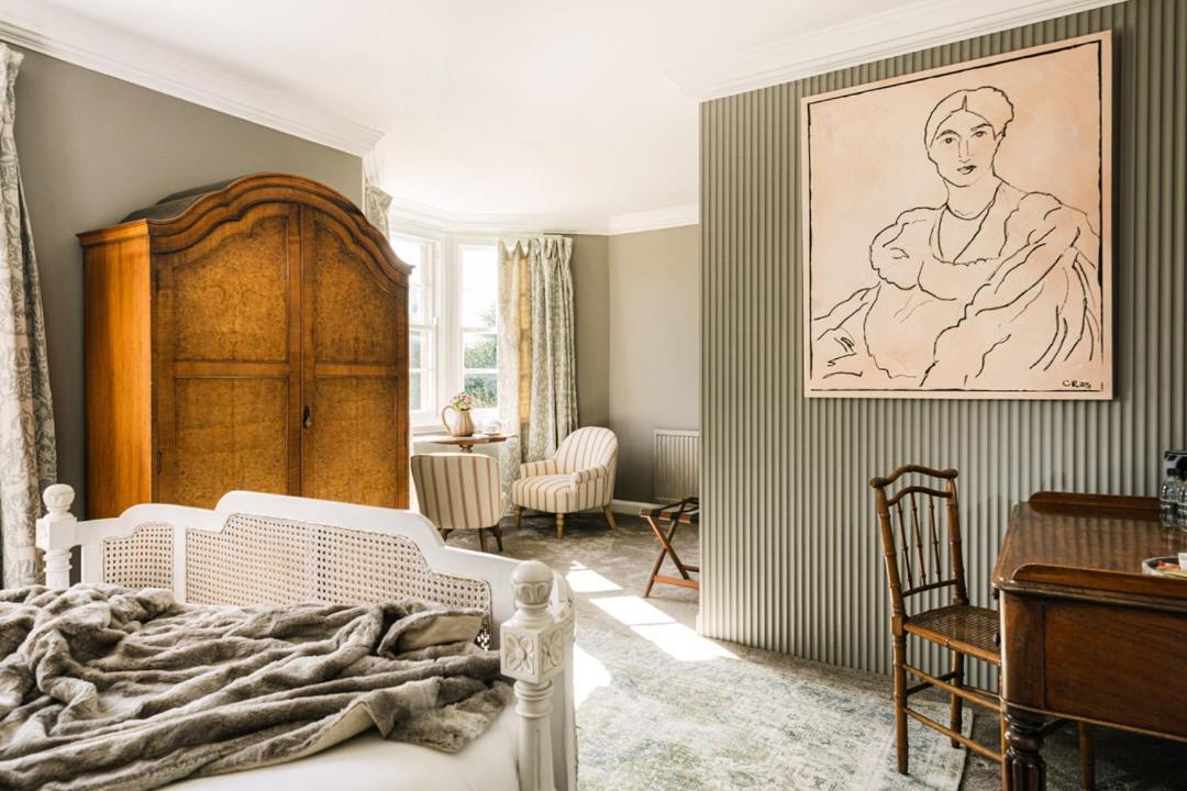 Cotteswold House Бибери